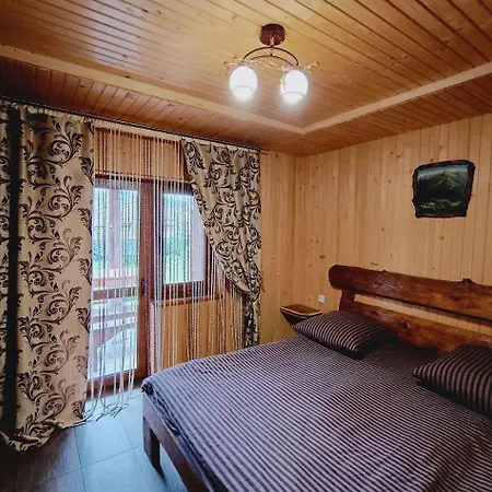 Villa Zgarda1 Mykulytjyn